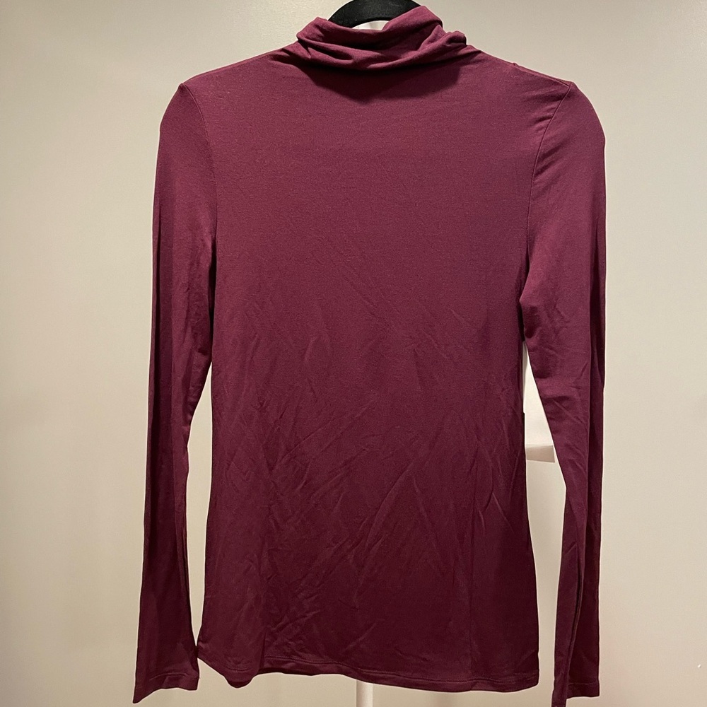 14th & Union Long Sleeve Mock Neck Plum Top Women’s Size Small